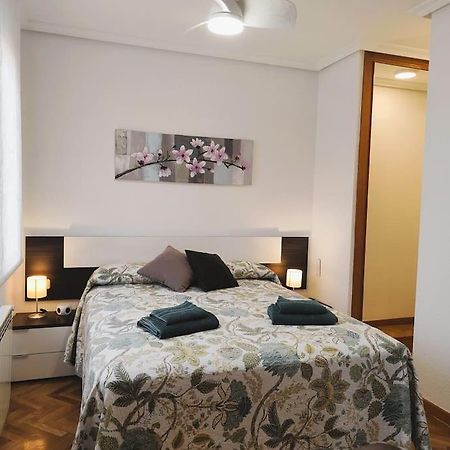 Apartamentos Turisticos Seviro Madrid Exterior photo